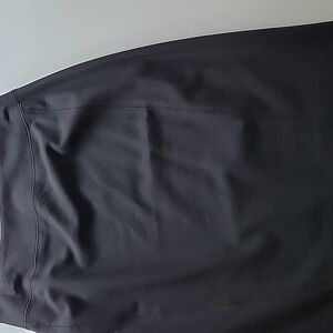 Loft black fitted fully lined skirt detailed black stitching  size 4 A